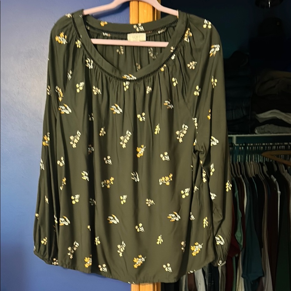 Loft outlet Floral Green Blouse long sleeve Xl